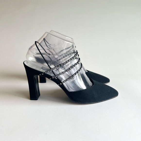 Stuart Weitzman Black Satin Rubber Straps Glitter Stone Close Toe Heels size 7.5 - Picture 2 of 14